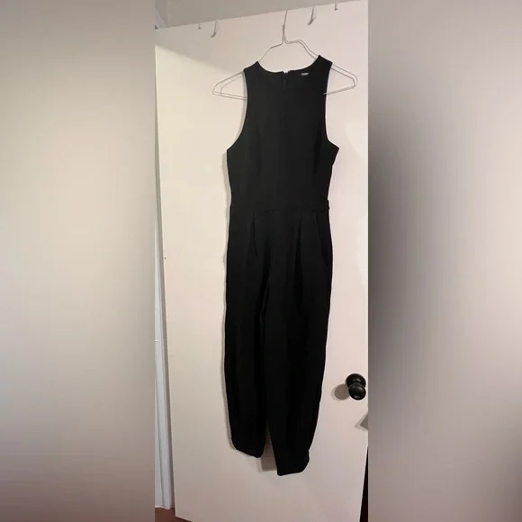 Express baggie legs jumpsuit size S thick material - Picture 1 of 8